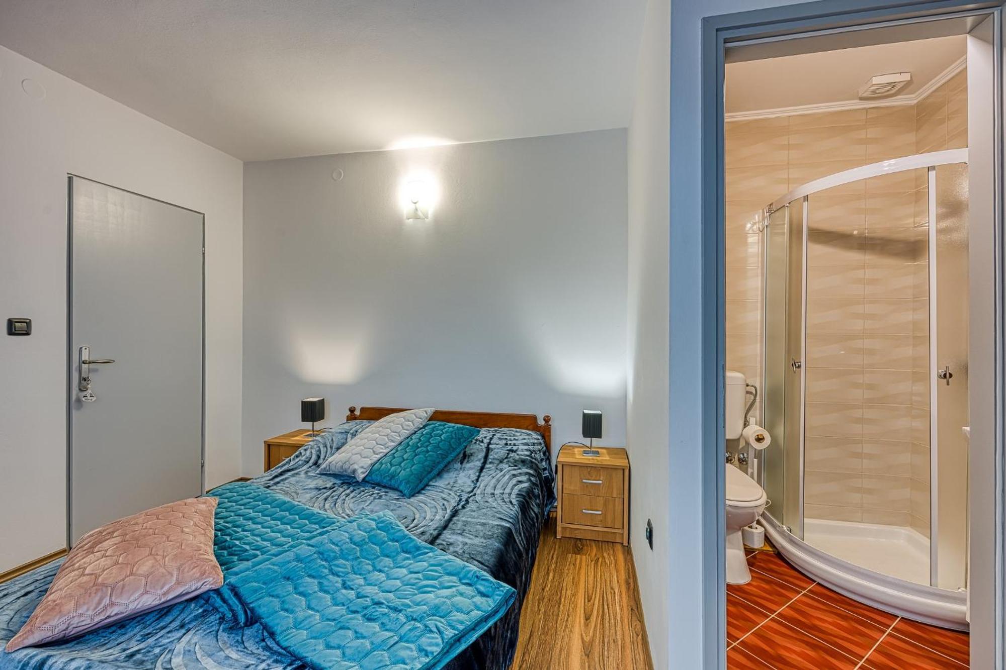 Apartments Suki โรวีน ภายนอก รูปภาพ